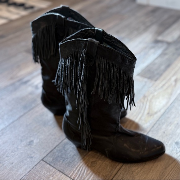Vintage Black Fringe Leather Mid-Calf Women's Boots - Picture 2 of 13